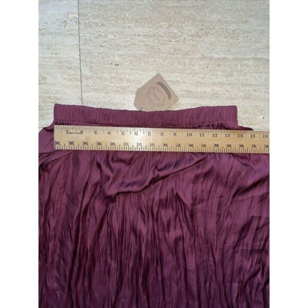 Kori America Satin Maxi Skirt Women Size M Burgundy NWT Side‎ Slits - Picture 4 of 9